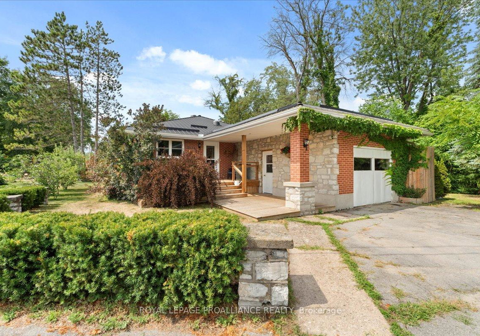 122-spring-street-e-tweed-ontario-x12590966