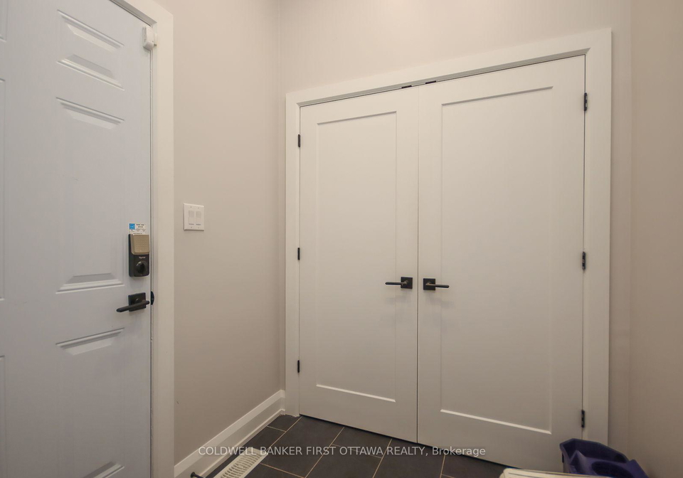 165-wesley-avenue-ottawa-ontario-x12591086