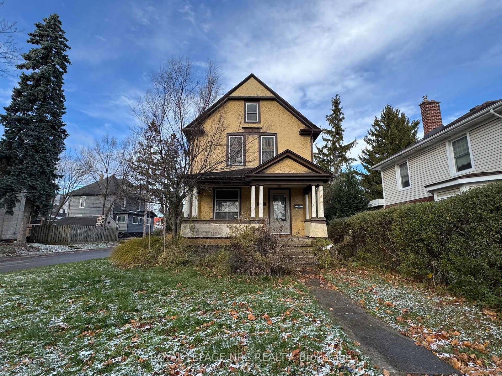 4579-eastwood-crescent-niagara-falls-ontario-x12591154