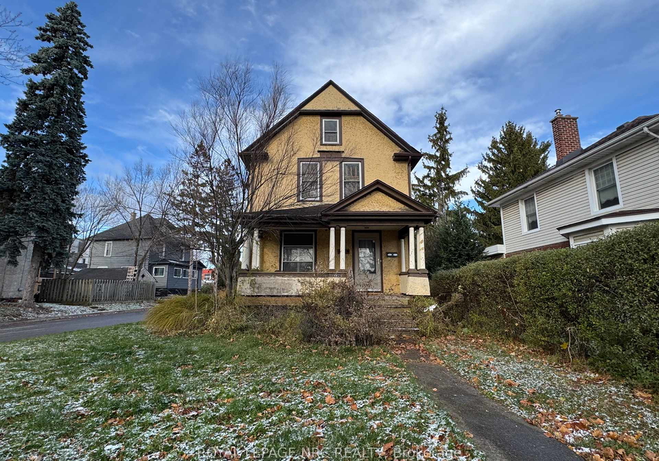 4579-eastwood-crescent-niagara-falls-ontario-x12591154