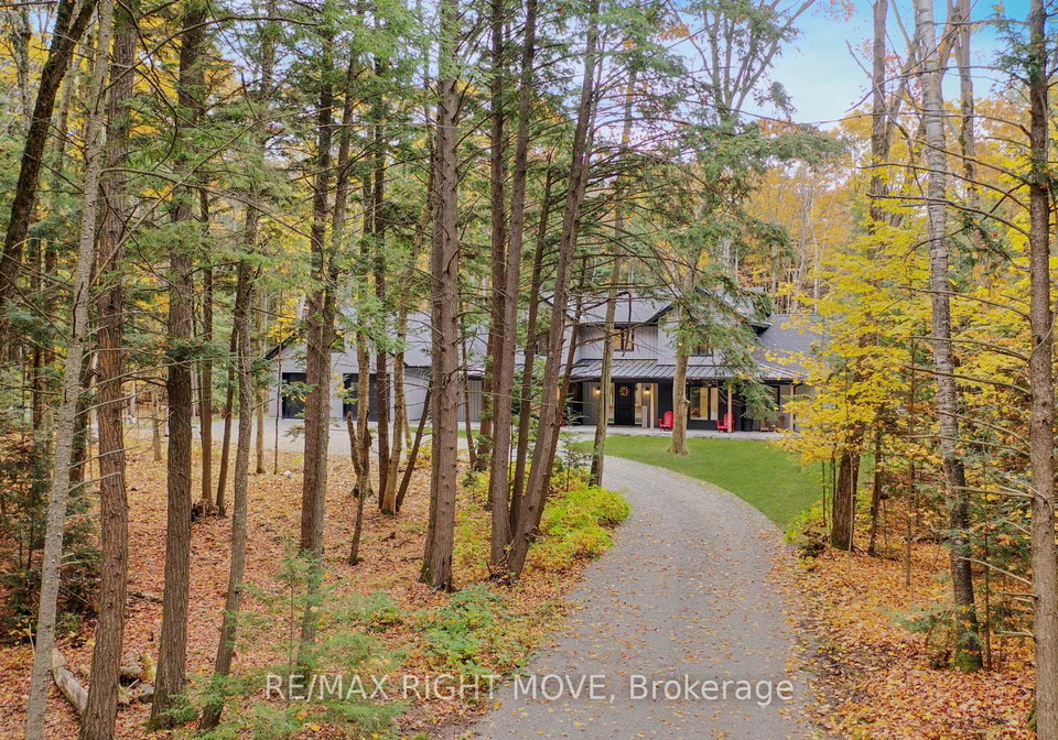 1025-davis-drive-gravenhurst-ontario-x12591180