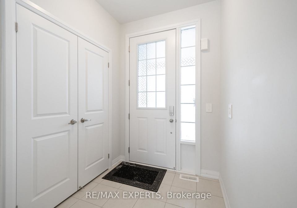 124-corley-street-kawartha-lakes-ontario-x12591322