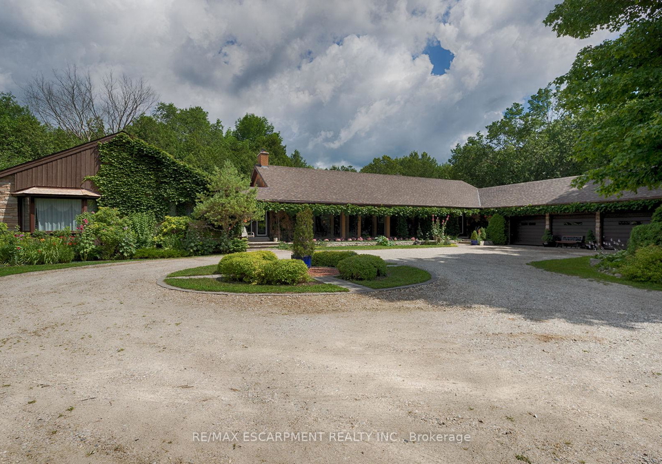 302783-douglas-street-west-grey-ontario-x12591866