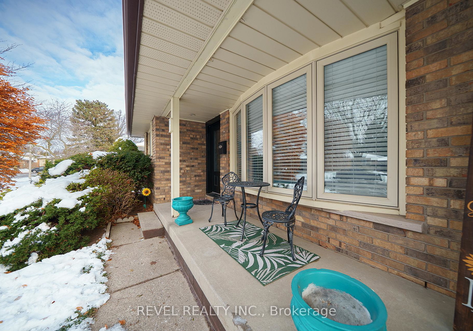 5-burdock-boulevard-brantford-ontario-x12592116
