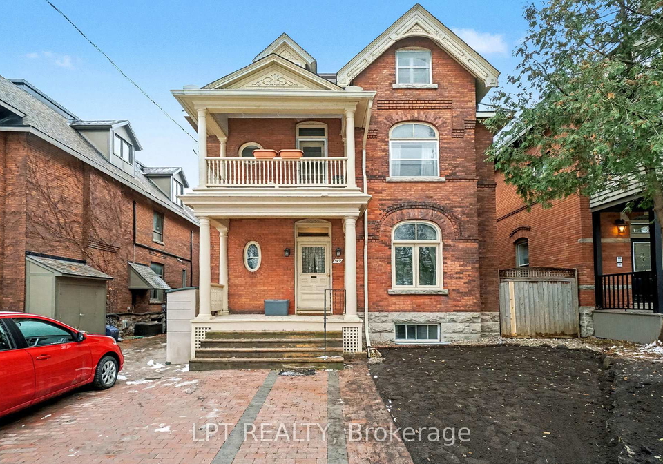542-maclaren-street-w-ottawa-ontario-x12592452