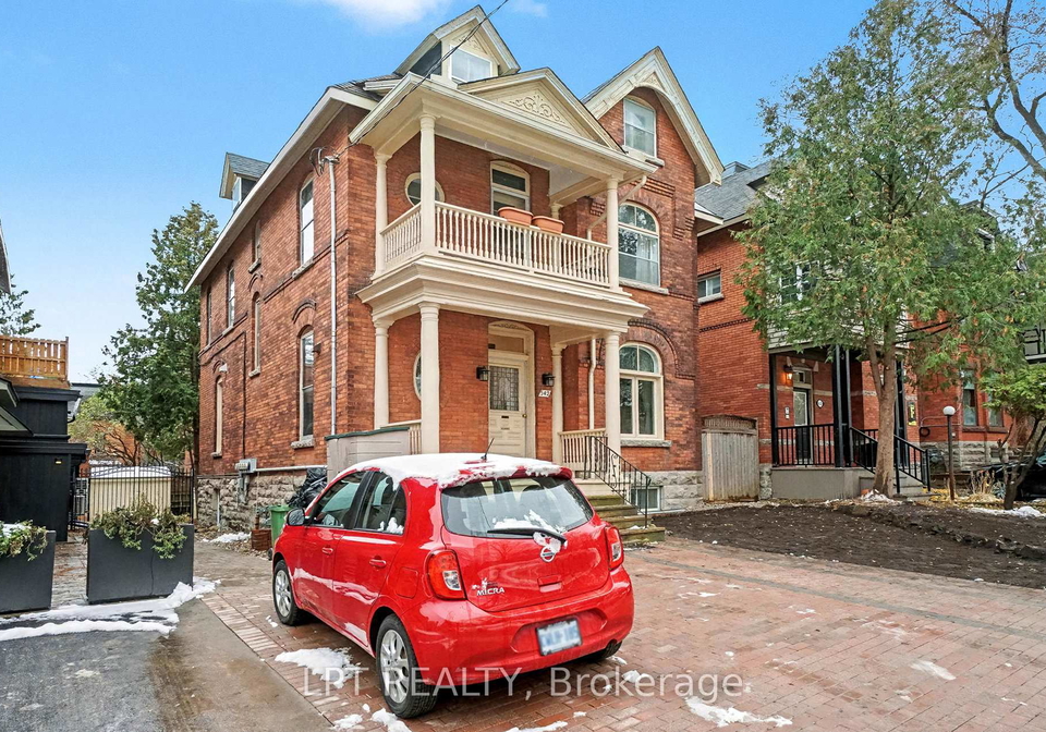 542-maclaren-street-w-ottawa-ontario-x12592452