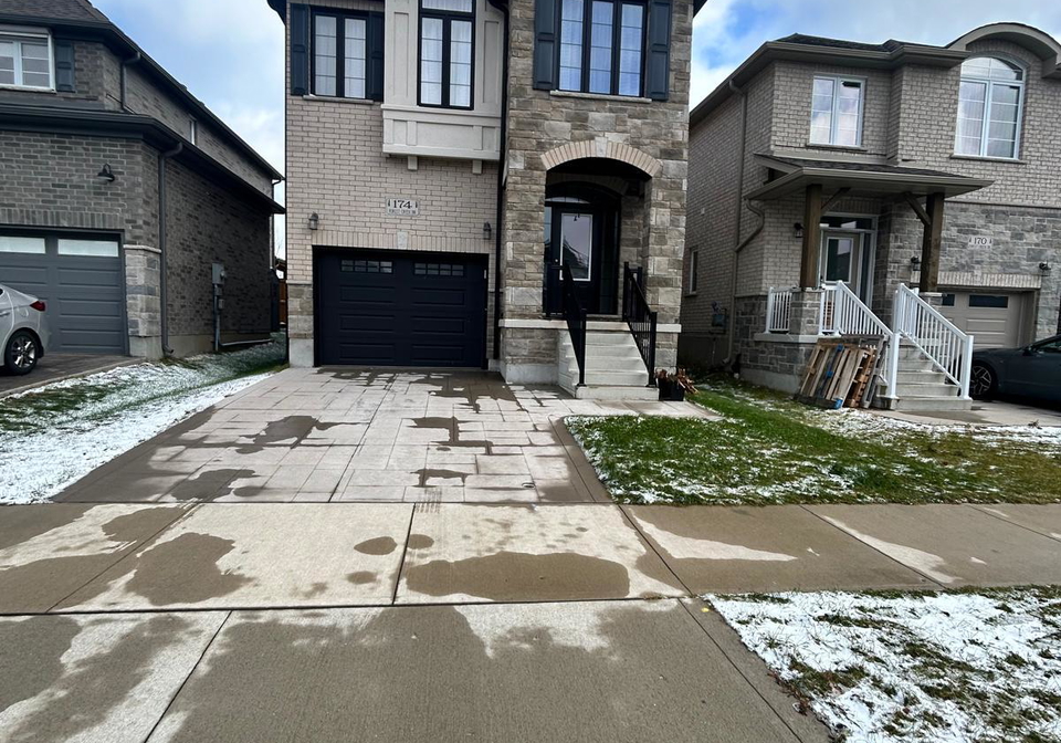 174-forest-creek-drive-kitchener-ontario-x12592614