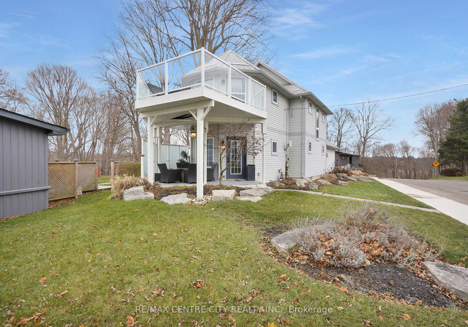 379-front-street-central-elgin-ontario-x12593074