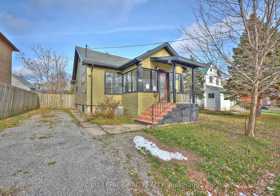 4639-eastwood-crescent-niagara-falls-ontario-x12593132