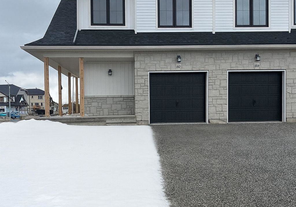 87-staples-boulevard-smiths-falls-ontario-x12593262