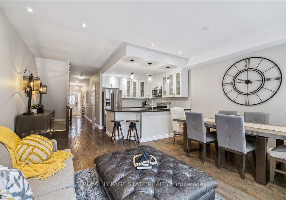 100-beddoe-drive-hamilton-ontario-x12593394