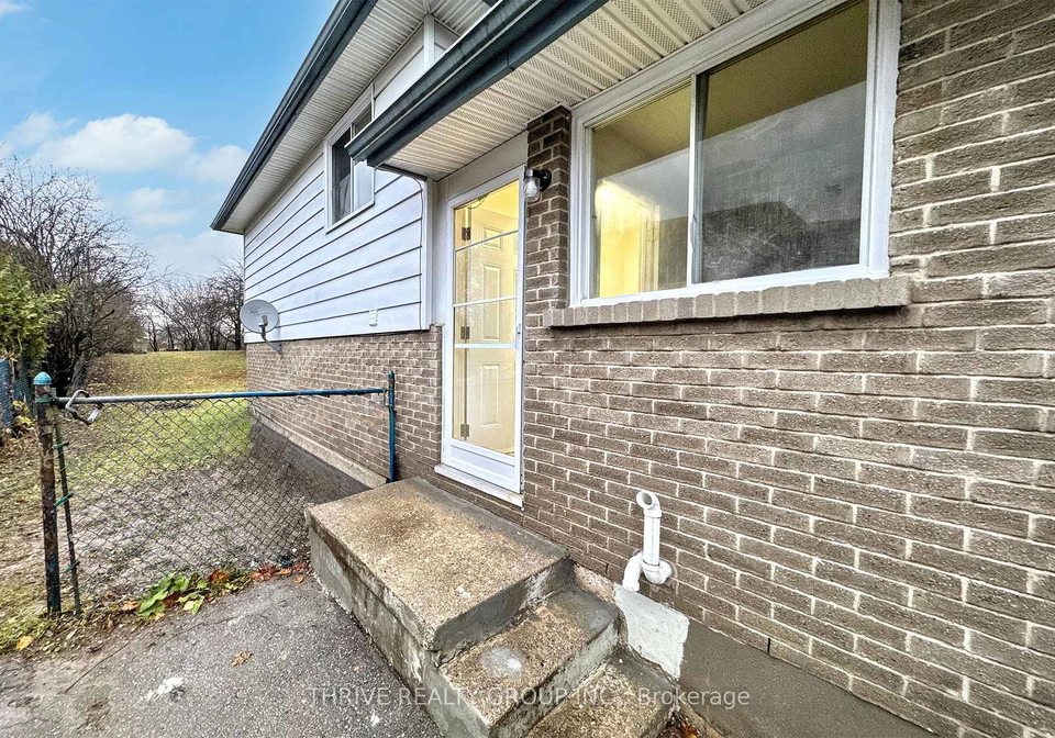 645-chiddington-avenue-london-south-ontario-x12593444