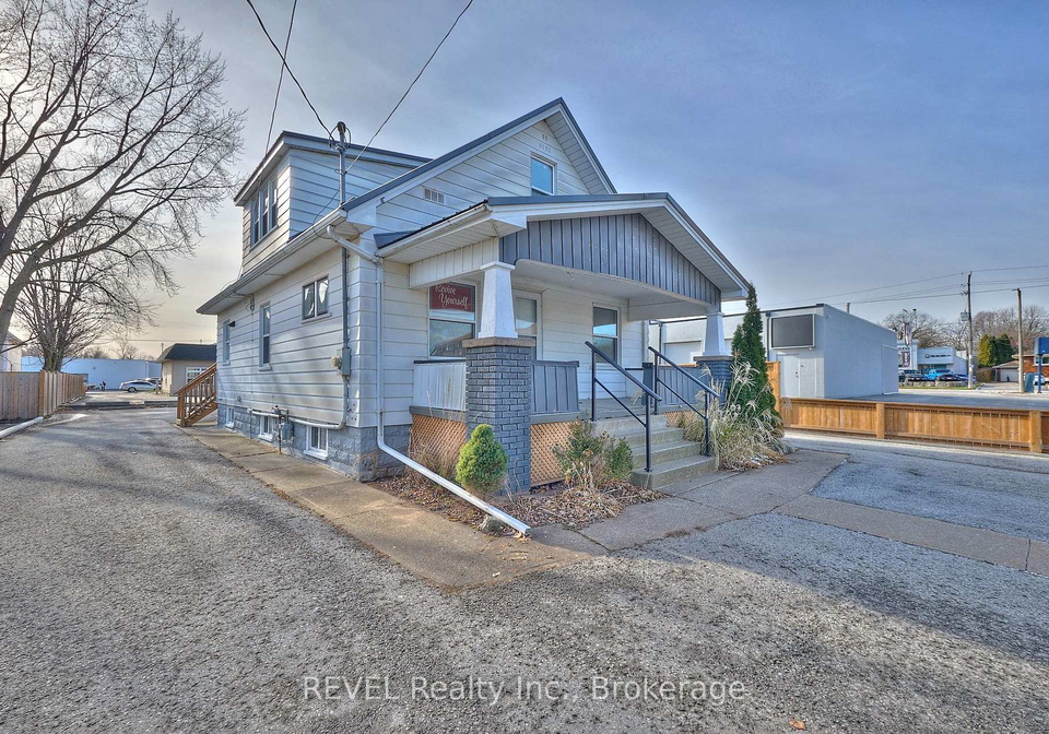 617william-street-niagara-falls-ontario-x12593530