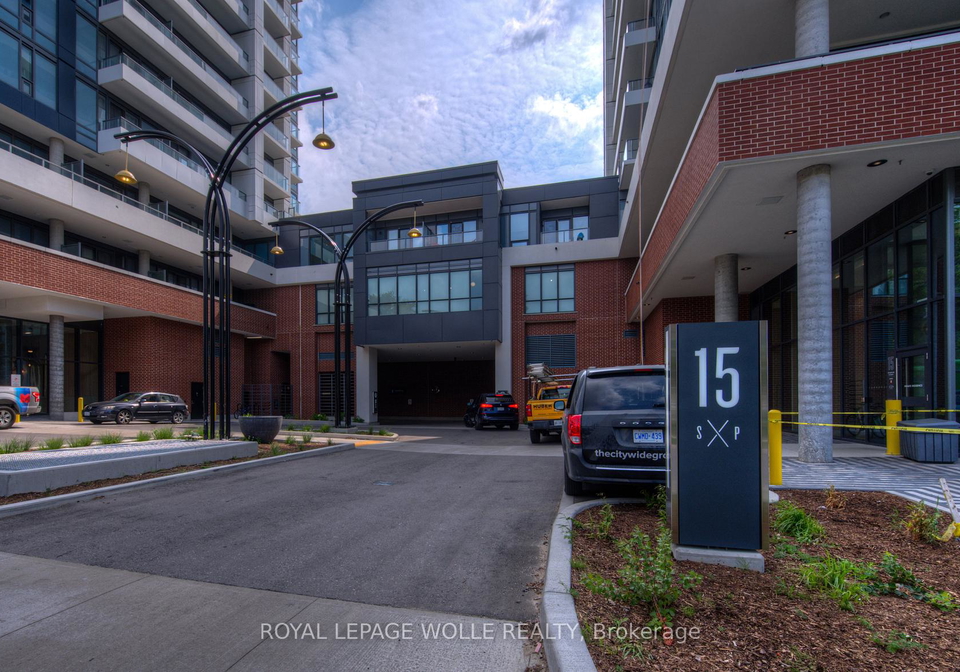 15-wellington-street-s-kitchener-ontario-x12593792
