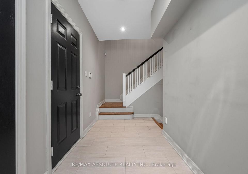 201-clearview-avenue-ottawa-ontario-x12594030