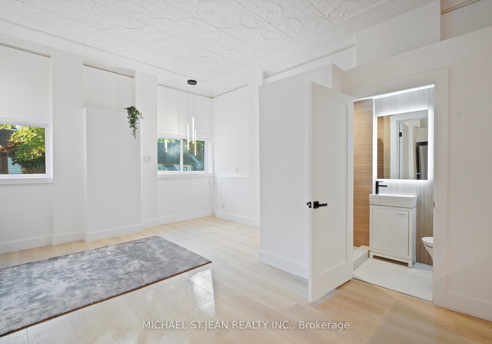 30-jones-street-hamilton-ontario-x12594142