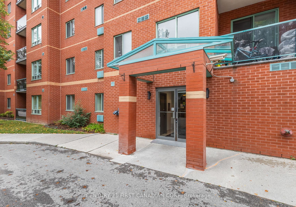 76-base-line-road-w-london-south-ontario-x12594246