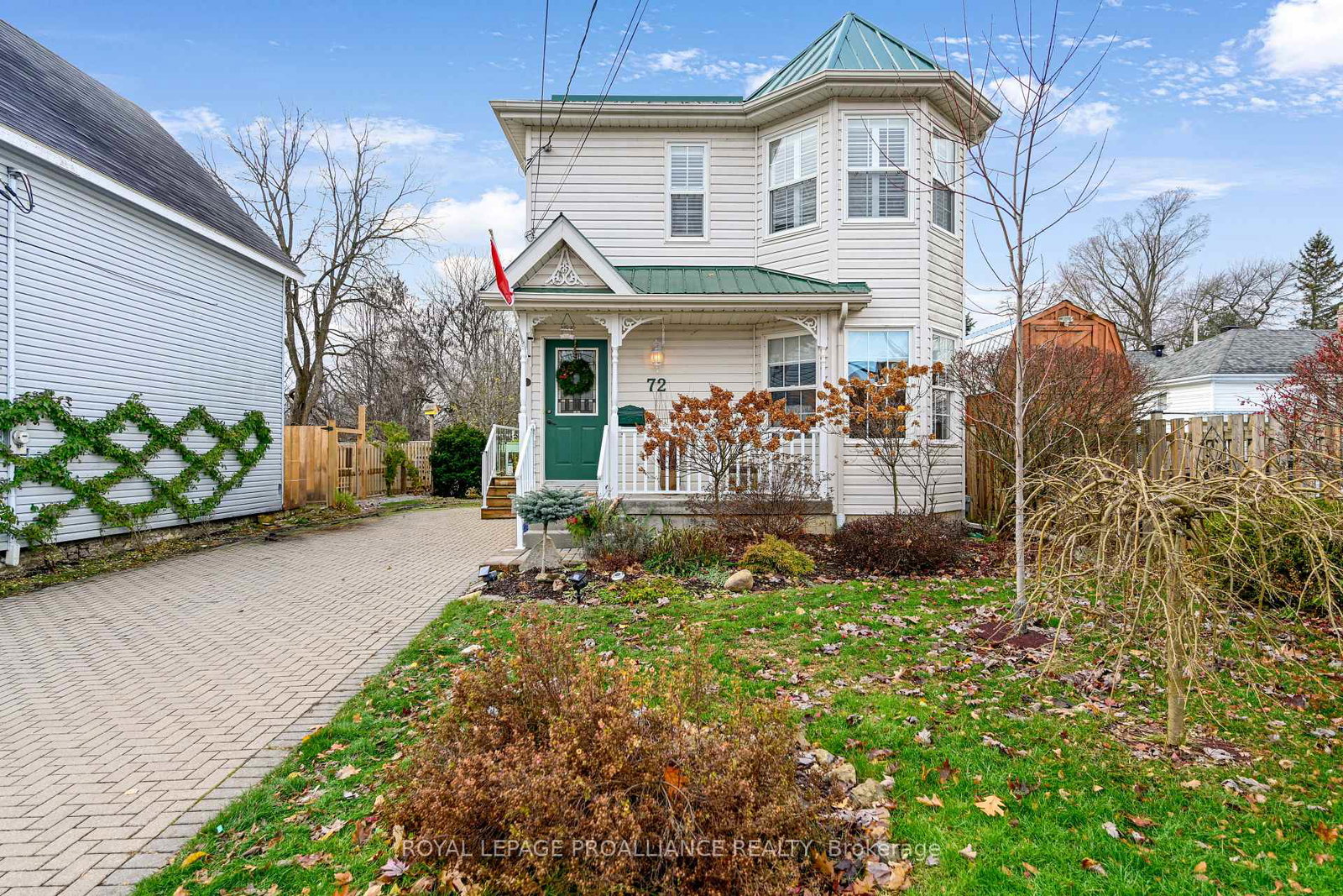 72-beecher-street-brockville-ontario-x12594922