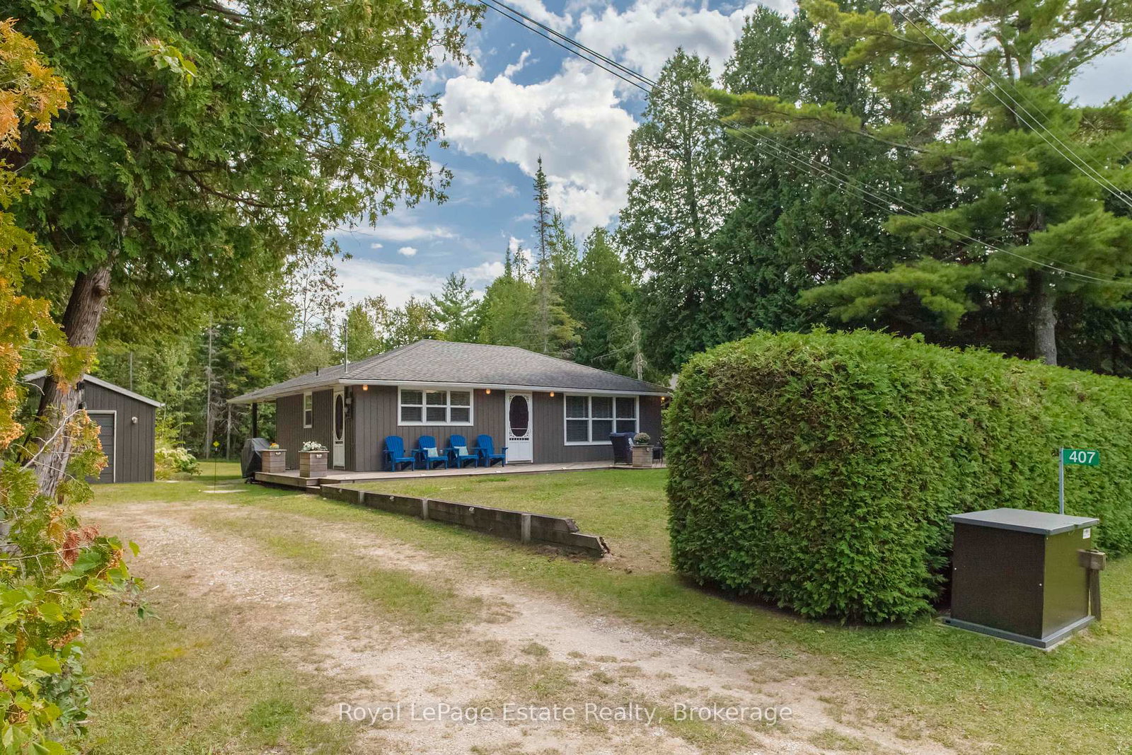 407-huron-avenue-south-bruce-peninsula-ontario-x12595930