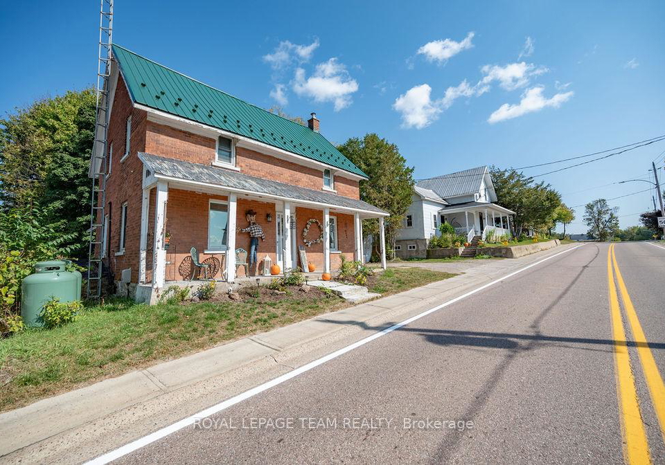 11168-60-highway-north-algona-wilberforce-ontario-x12596414