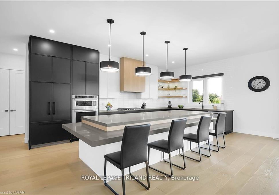 7353-silver-creek-circle-london-south-ontario-x12596878