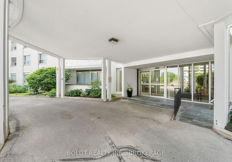 35-towering-heights-boulevard-st-catharines-ontario-x12596886