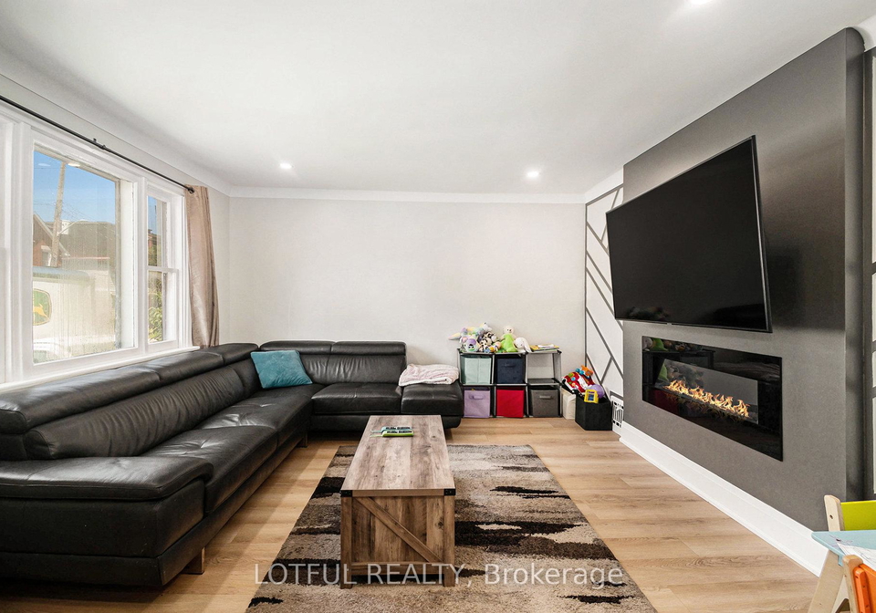 13-pinehurst-avenue-ottawa-ontario-x12596958