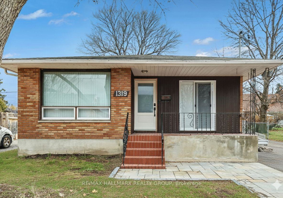 1319-n-avenue-ottawa-ontario-x12596986