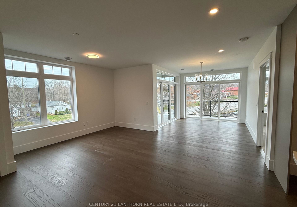 12-clara-drive-prince-edward-county-ontario-x12597076