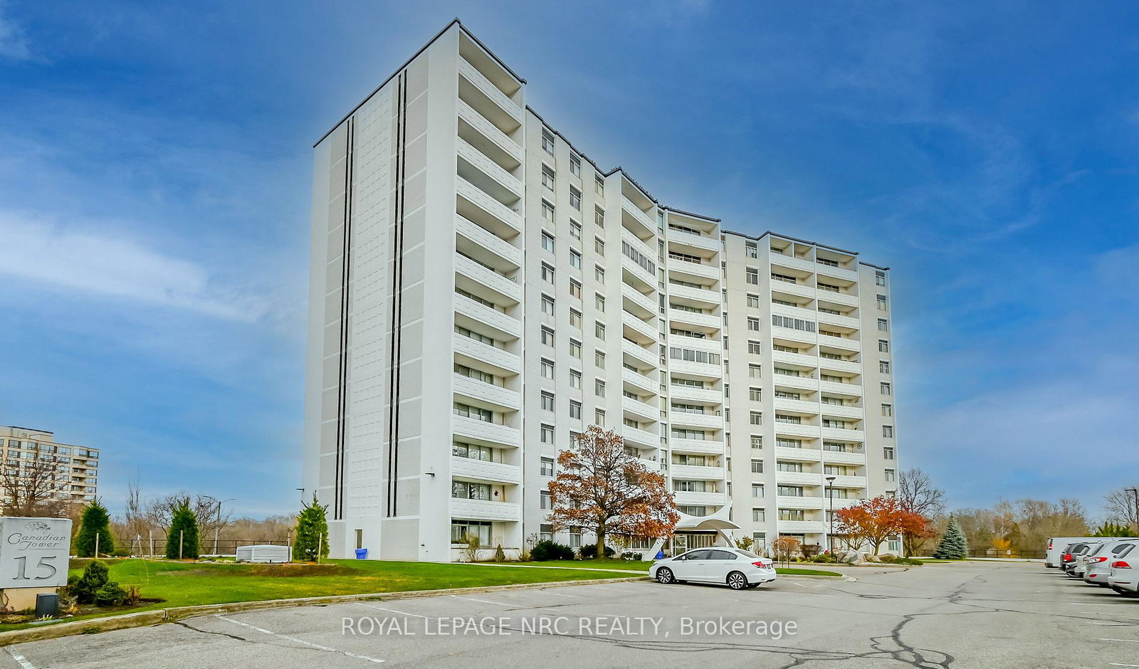 15-towering-heights-boulevard-st-catharines-ontario-x12597368