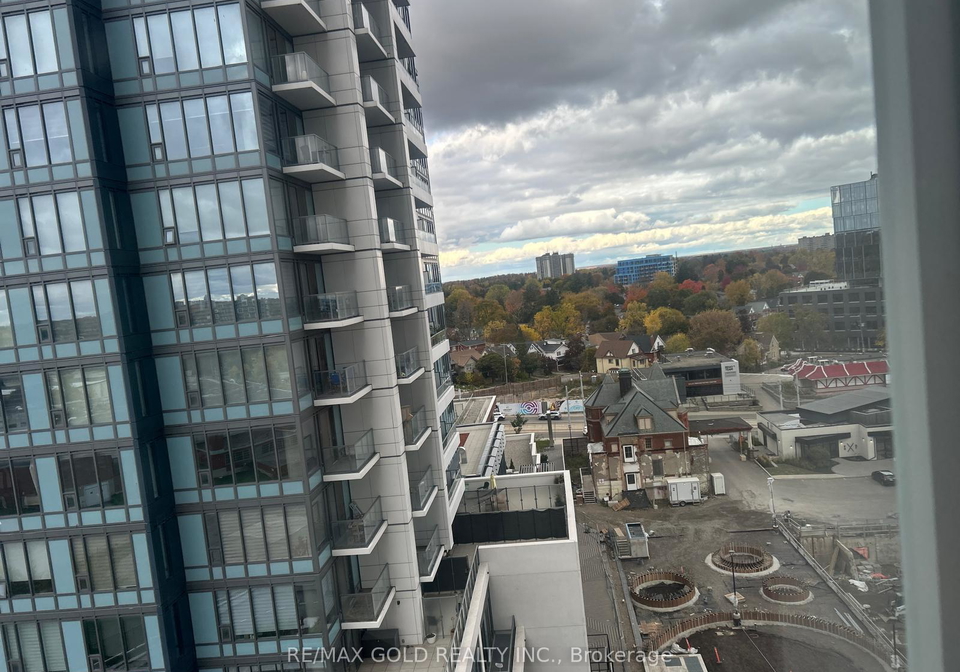 25-wellington-street-s-kitchener-ontario-x12597386