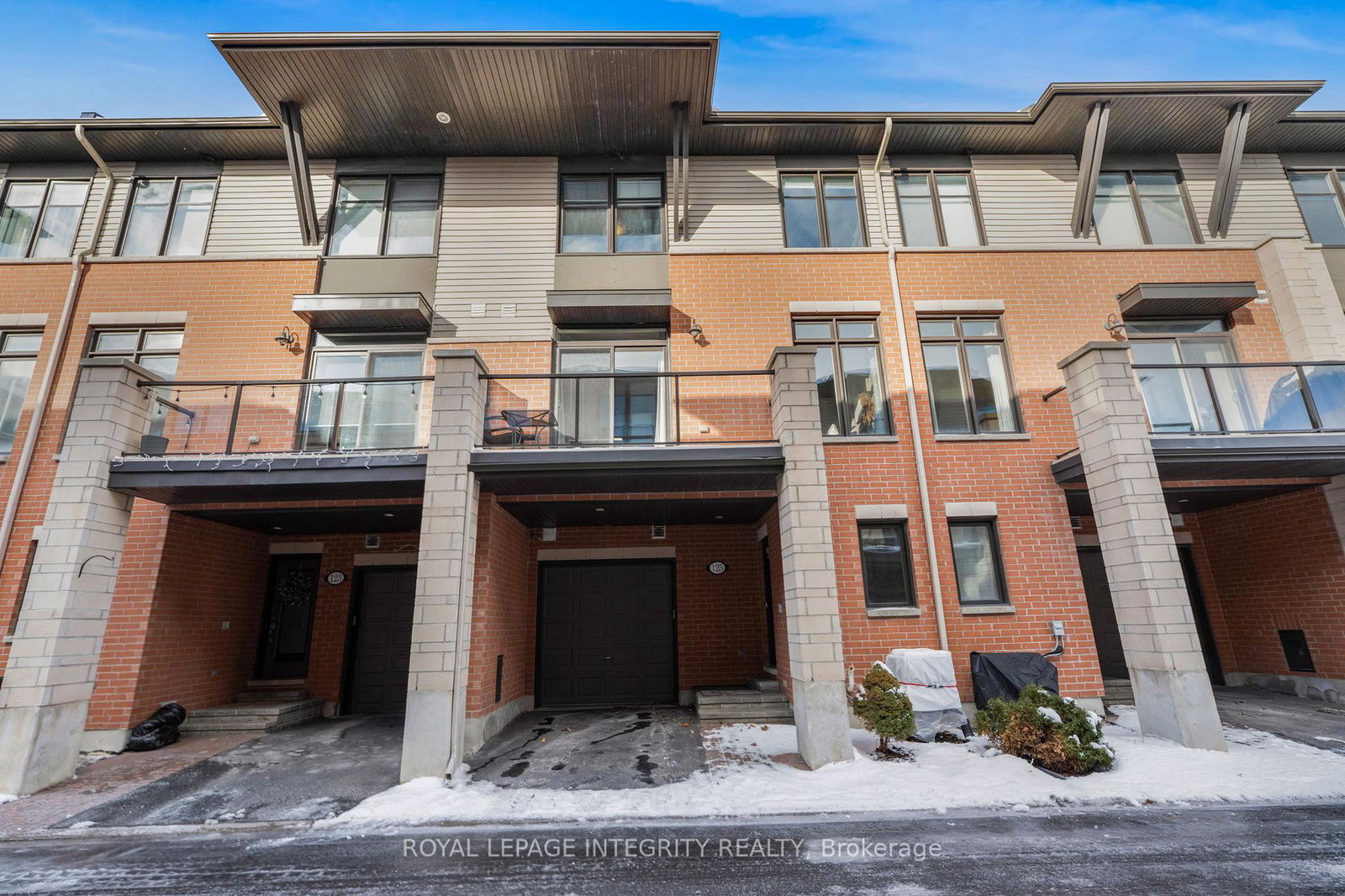 125-chaperal-private-ottawa-ontario-x12597586