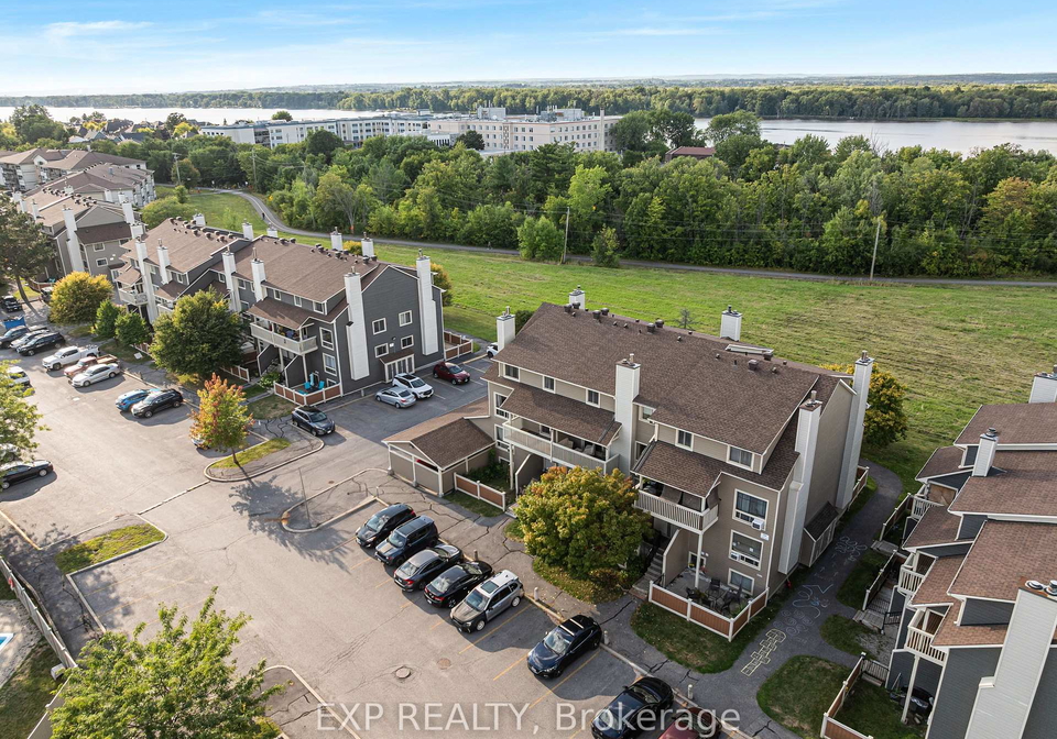 754-st-andre-drive-orleans-convent-glen-and-area-ottawa-ontario-x12597862