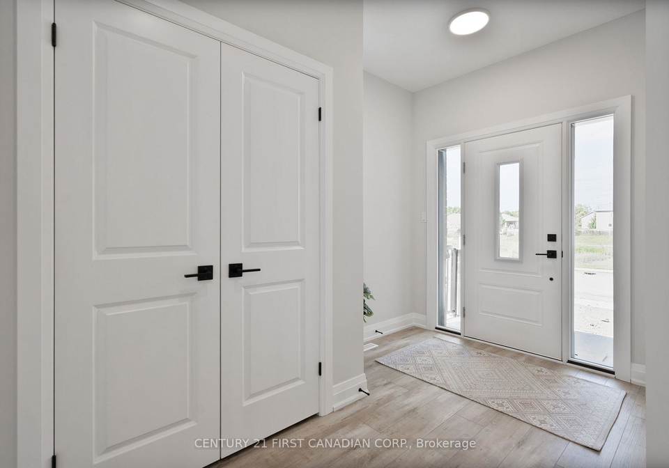 113-atkinson-street-north-middlesex-ontario-x12597944
