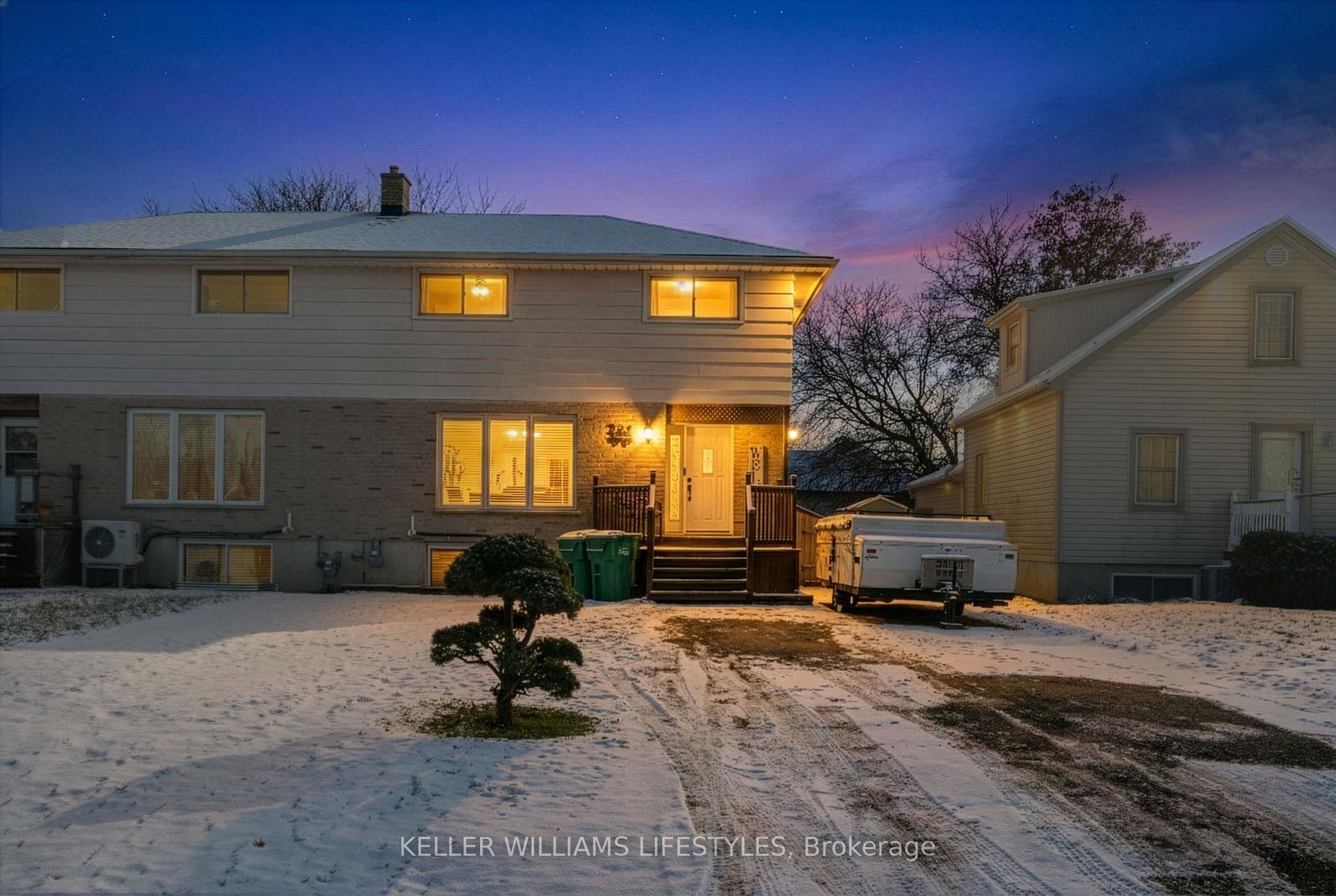 141-graham-street-southwest-middlesex-ontario-x12597986
