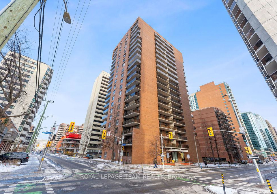 475-laurier-avenue-w-ottawa-ontario-x12598078