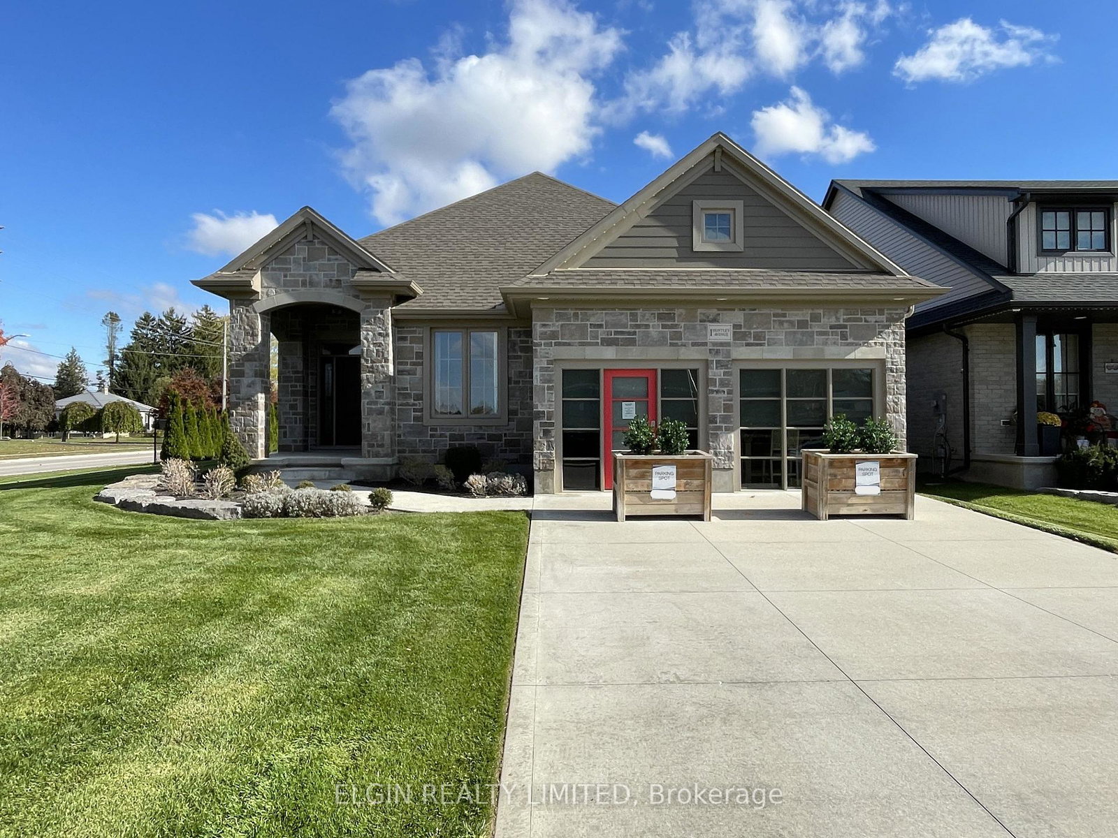 1-huntley-avenue-tillsonburg-ontario-x12598148