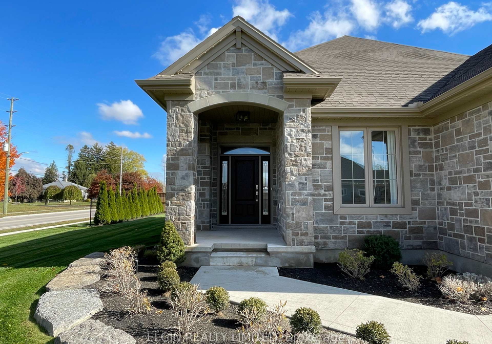 1-huntley-avenue-tillsonburg-ontario-x12598148