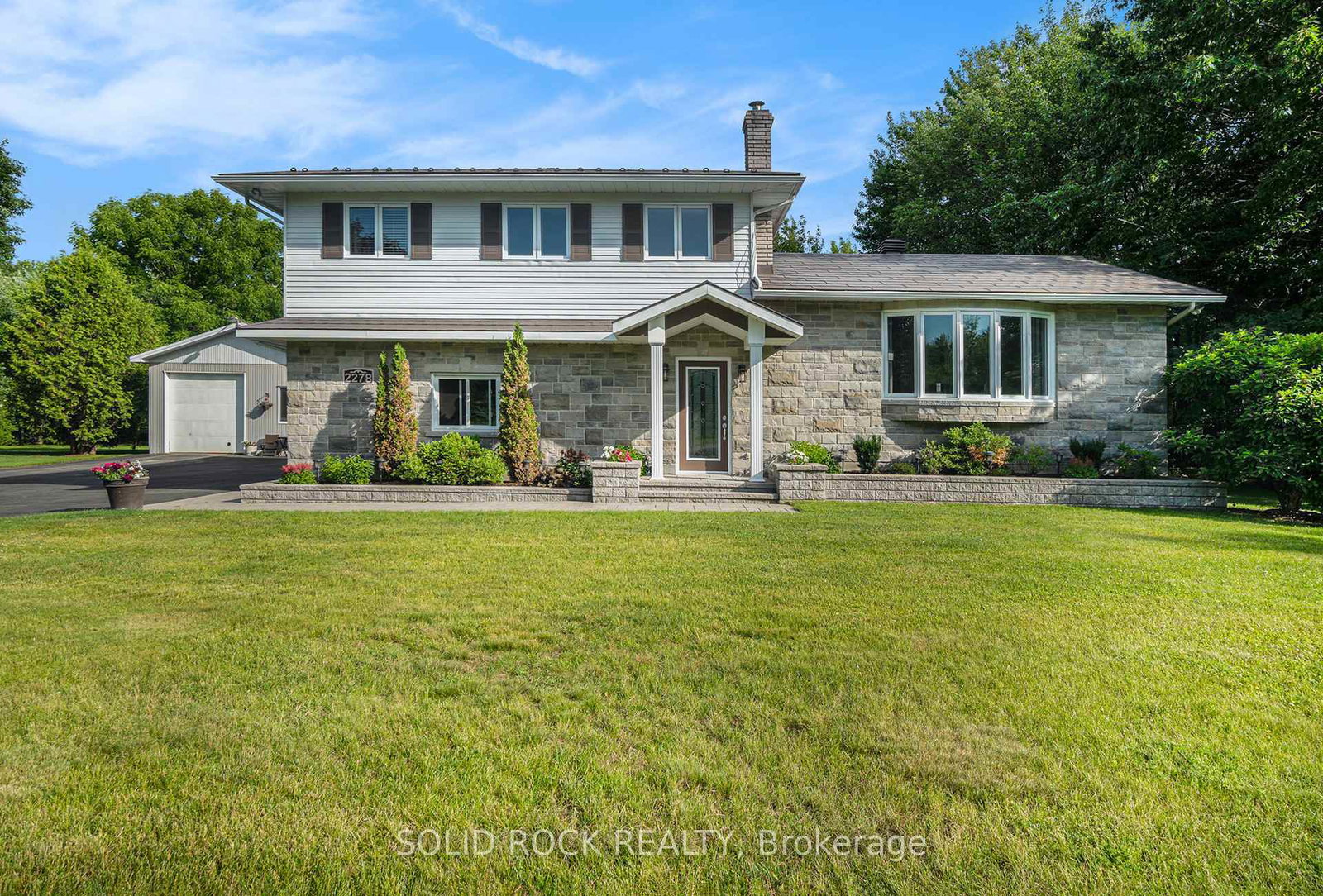 2278-russland-road-russell-ontario-x12598186