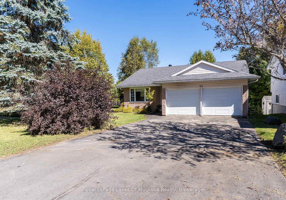 22-knotty-pine-trail-huntsville-ontario-x12598228
