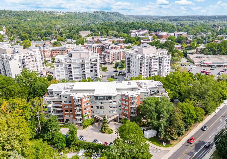 77-governors-road-hamilton-ontario-x12598278