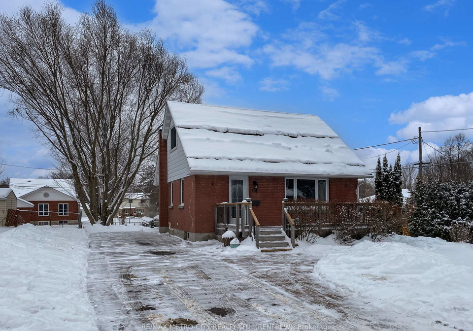 64-mclean-street-renfrew-ontario-x12598750