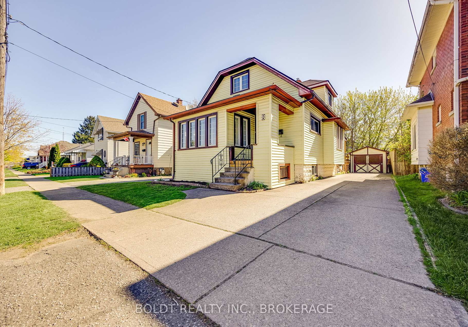 8-chelsea-street-st-catharines-ontario-x12598960