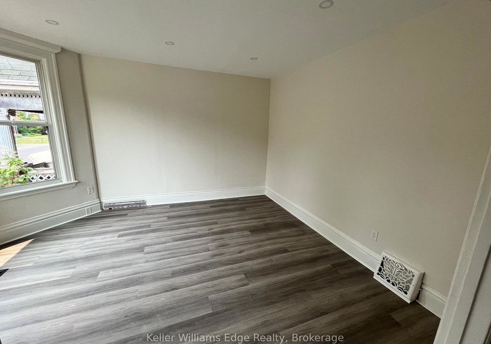 133-stinson-street-hamilton-ontario-x12599068