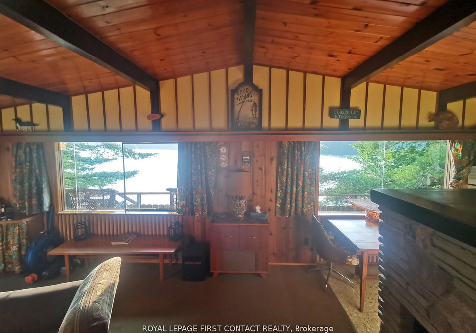 111-healey-lake-water-the-archipelago-ontario-x12599168