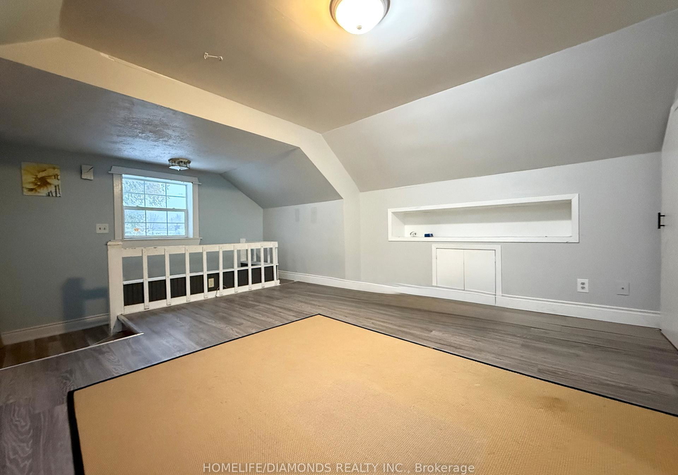 401-queenston-street-st-catharines-ontario-x12599376