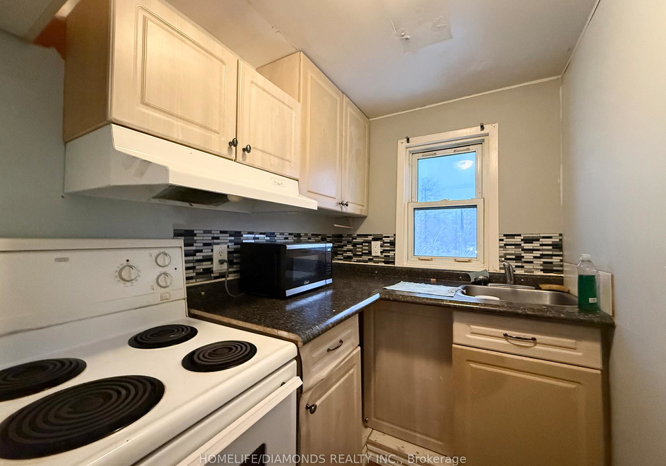 401-queenston-street-st-catharines-ontario-x12599376