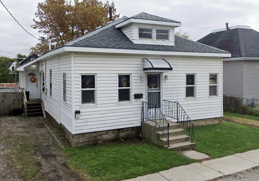 320-lafontaine-street-chatham-kent-ontario-x12599582