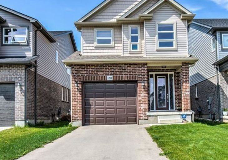1704-ohanlan-lane-london-north-ontario-x12599820