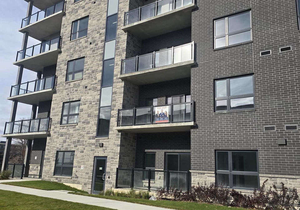 1100-lackner-place-kitchener-ontario-x12599824